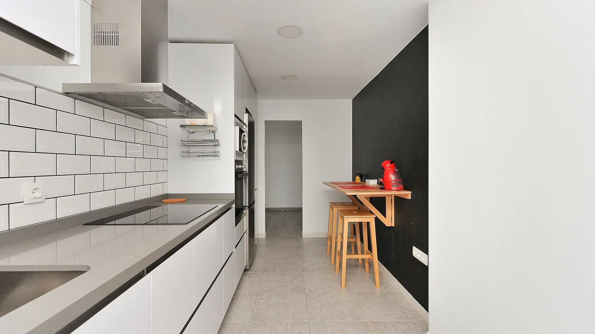 Apartment Blumarine Las Arenas De Marbella Canovas