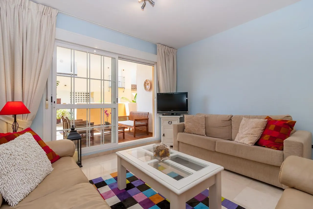 Apartment Blumarine Las Arenas De Marbella Canovas Spain