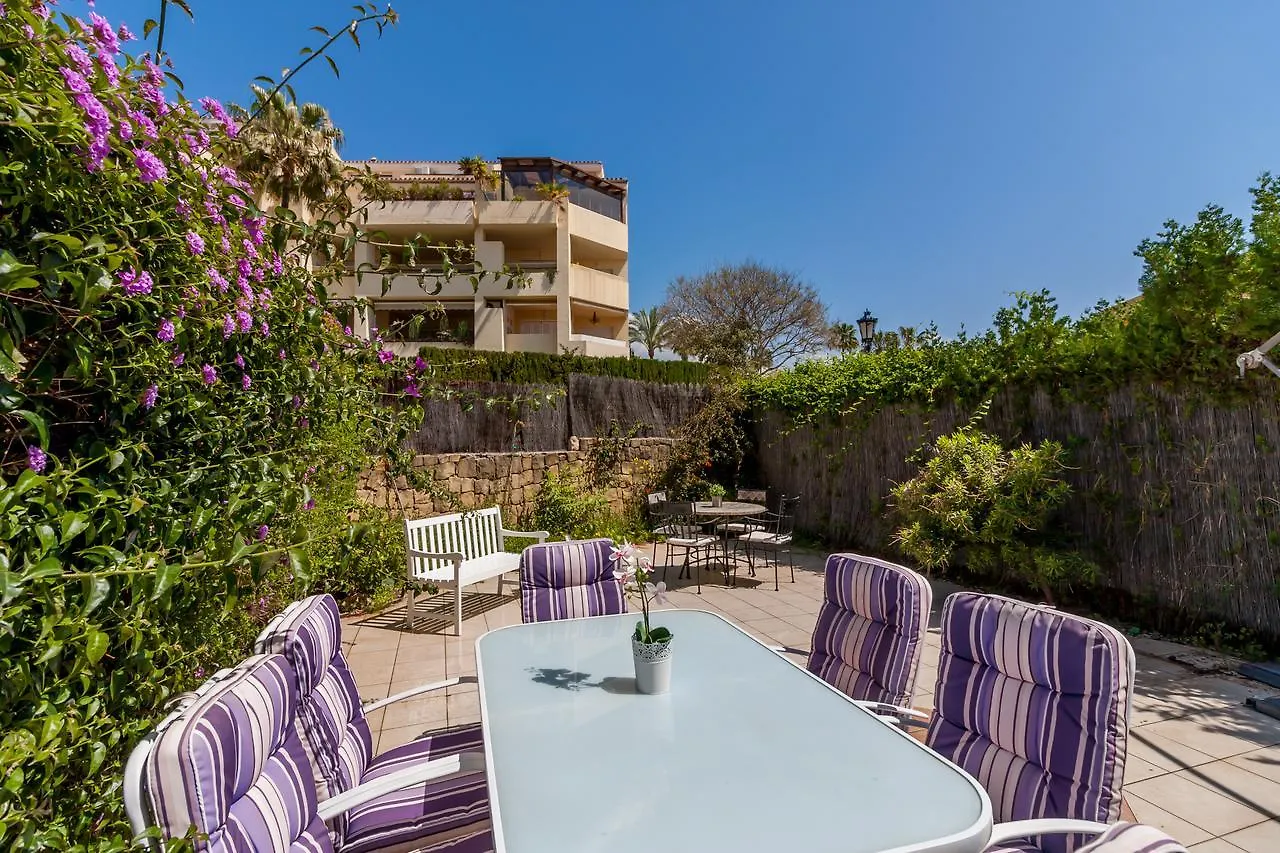 Blumarine Las Arenas De Marbella Canovas 0*,  Spain